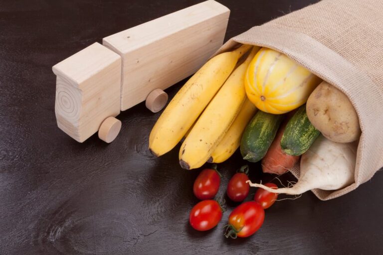 Sustainable food packaging